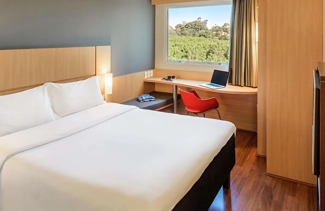 Ibis Piracicaba-1